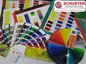 Beschriftungen in Ihrer Wunschfarbe Folienschrift - Folientext - Computerschrift für die Autobeschriftung - Anhängerbeschriftung - Fensterbeschriftung